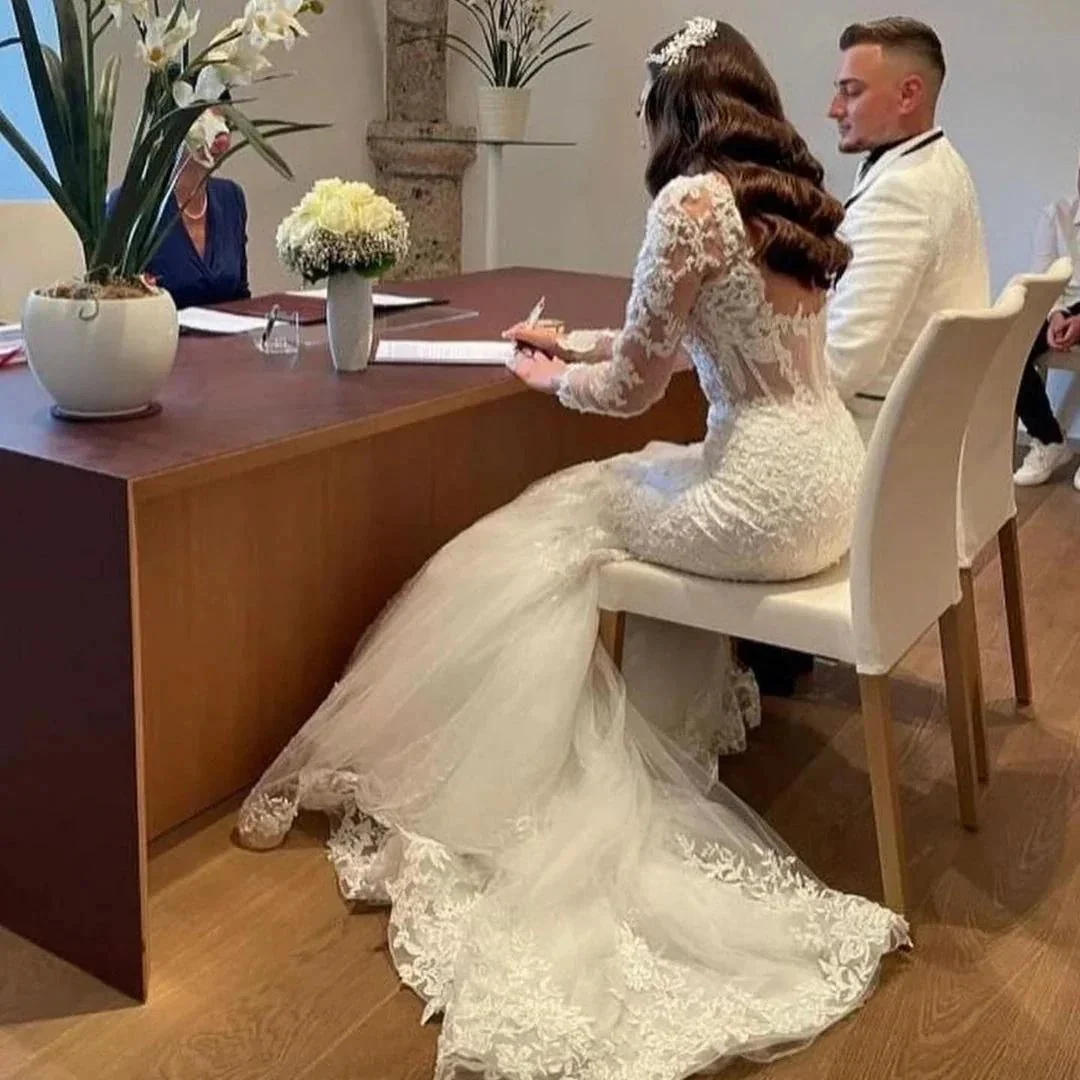 Elegant Long Mermaid Lace Open Back Wedding dresses with Sleeves - Image 6