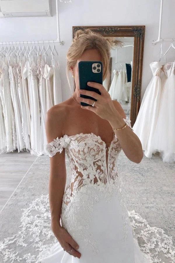 Elegant Long Mermaid Off-The-Shoulder Lace Wedding Dresses with Chapel Train - Image 3
