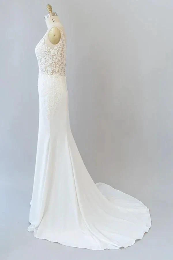 Elegant Long Mermaid V-neck Lace Backless Wedding Dress - Image 4