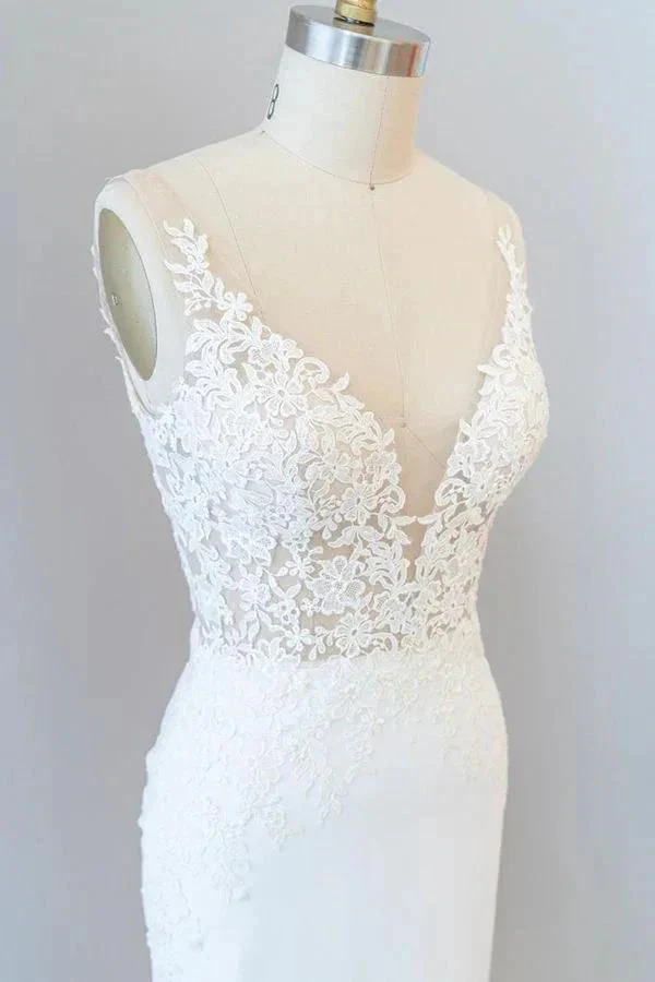 Elegant Long Mermaid V-neck Lace Backless Wedding Dress - Image 6