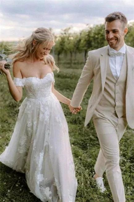 Elegant Long Off-the-Shoulder Tulle Floral Lace Wedding Dress - Image 8