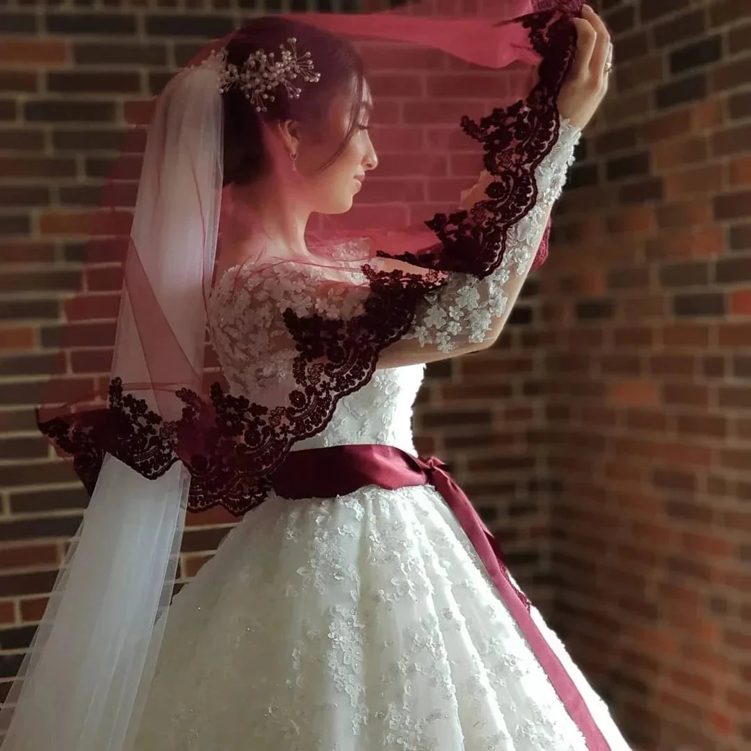 Elegant Long Princess Tulle Lace Wedding Dresses with Sleeves - Image 4