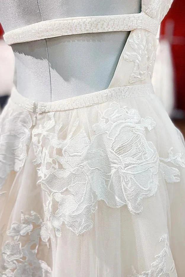Elegant Long Princess V-neck Tulle Backless Wedding Dress with Lace - Image 5