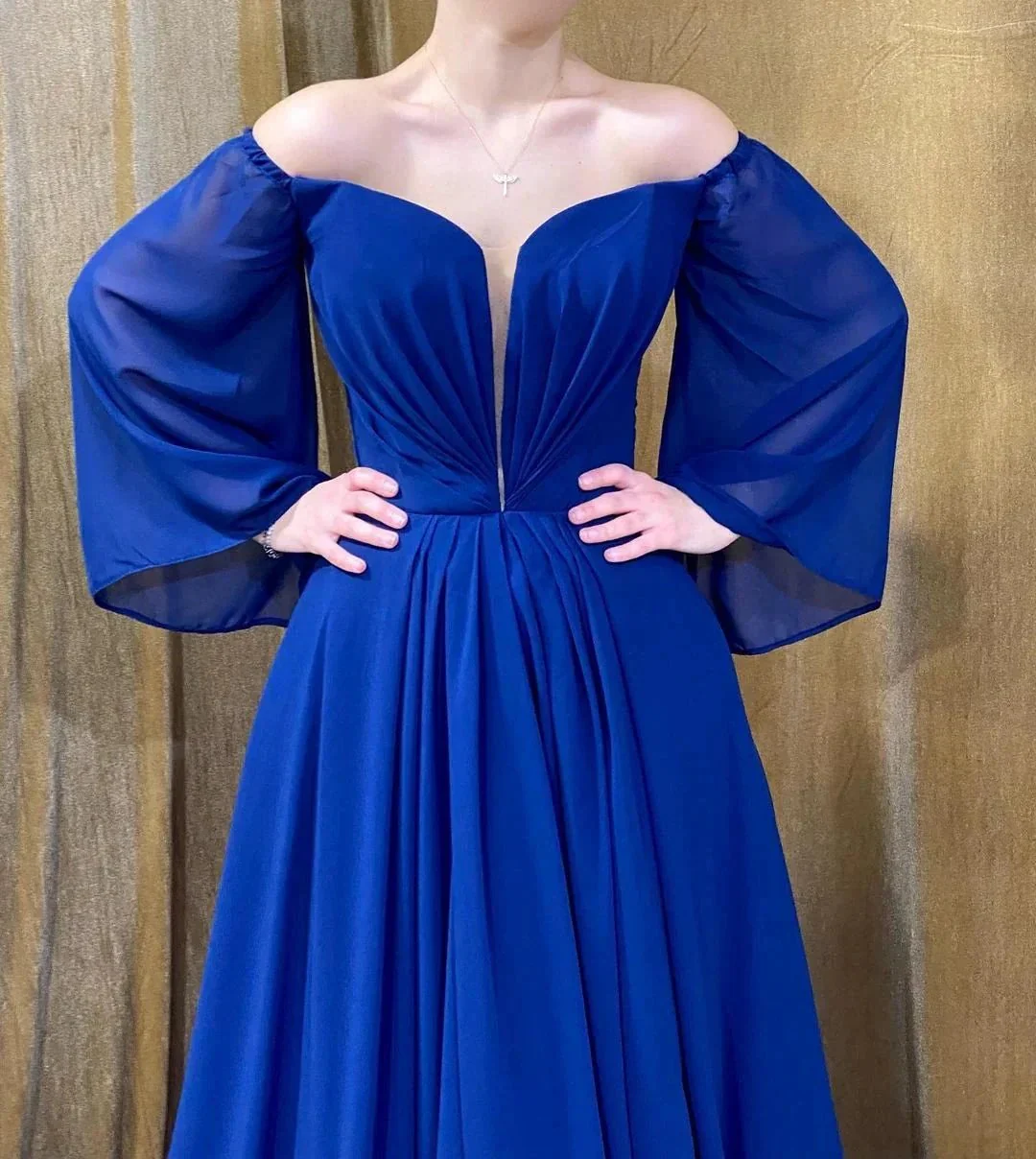 Elegant Long Royal Blue Strapless A-Line Prom Dress With Long Sleeves - Image 2