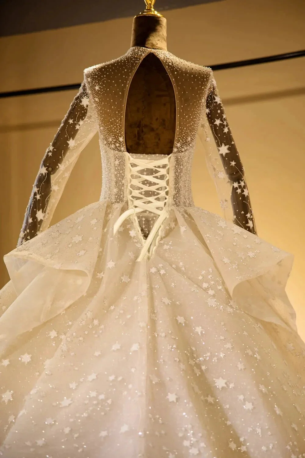Elegant Long Sleeve Beading Lace-up Tulle Ball Gowns Sparkle Wedding Dress - Image 3