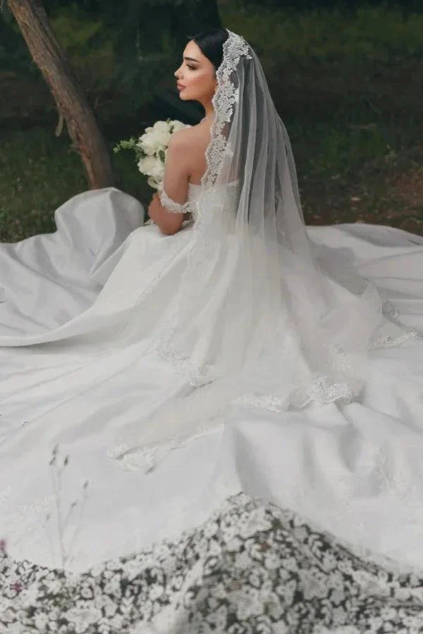 Elegant Long White A-line Sweetheart Off-the-shoulder Lace Wedding Dress - Image 4