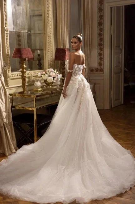 Elegant Long White Off-the-shoulder A-line Lace Wedding Dresses With Slit - Image 2