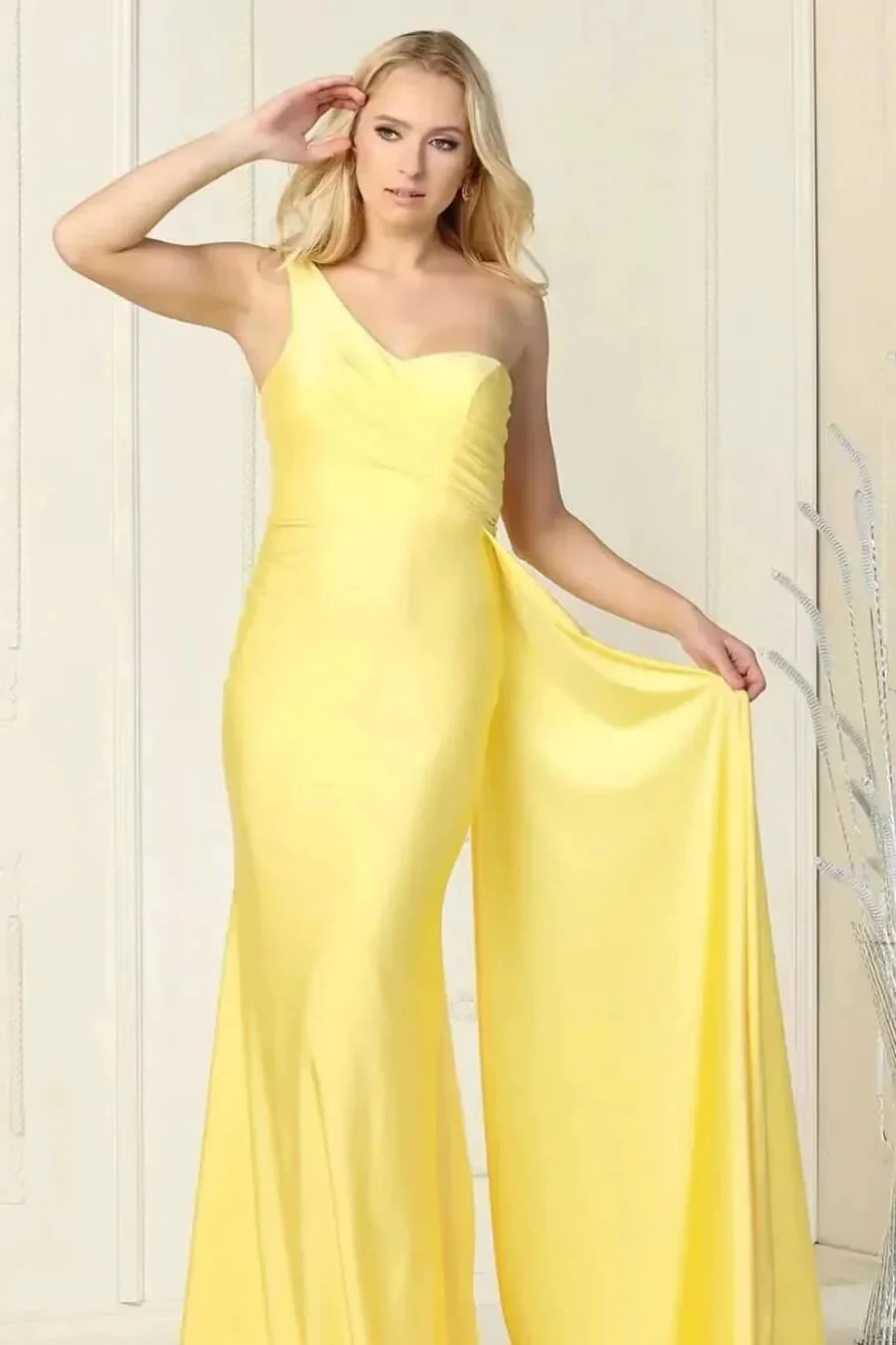 Elegant Mermaid Long One Shoulder Evening Dress with Ruffles - Image 5
