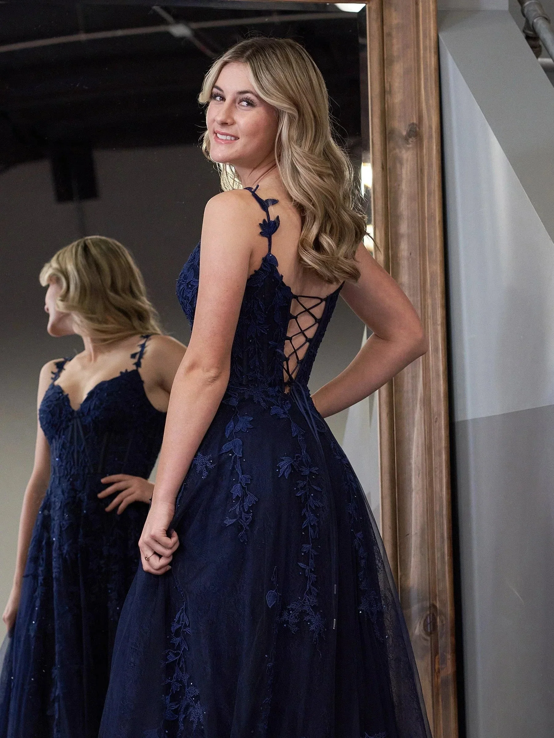 Mariana |A-line Sweetheart Lace Tulle Prom Dress with Slit - Image 4