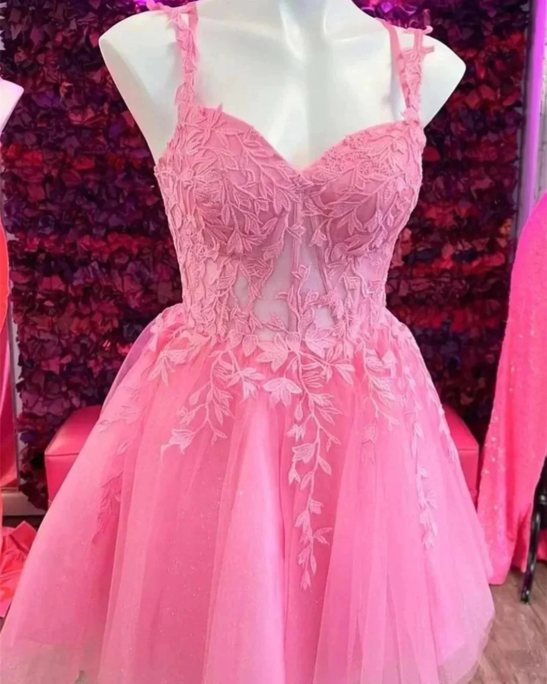 Elegant Short Pink Straps Lace Sleeveless Glitter Homecoming Dress - Image 2