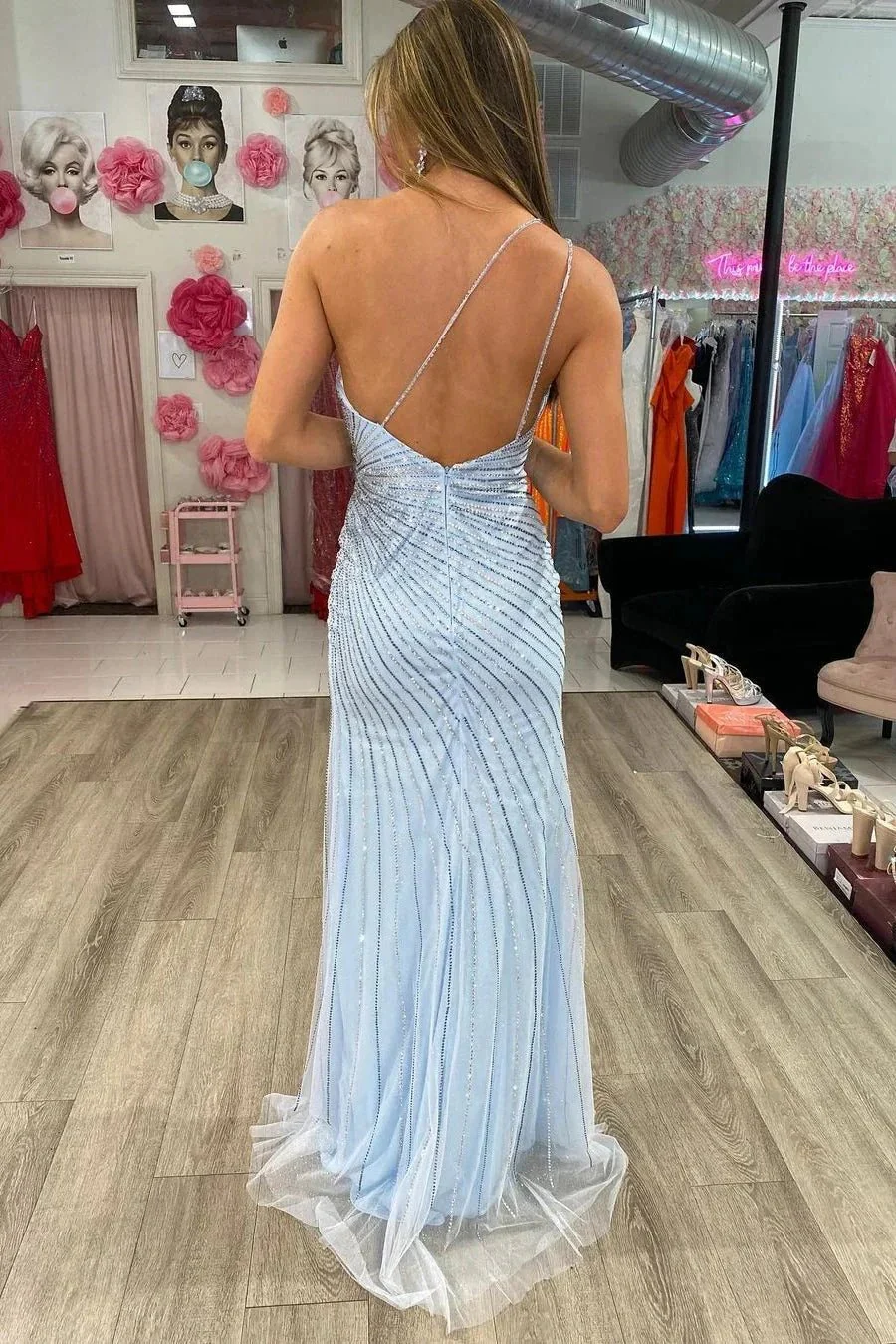 Elegant Sky Blue Sequined Spaghetti Straps backless Prom Dress With Slit - Image 2