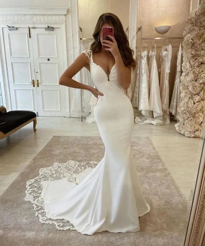 Elegant Sleeveless Satin Ivory Lace Mermaid Wedding Dresses - Image 3