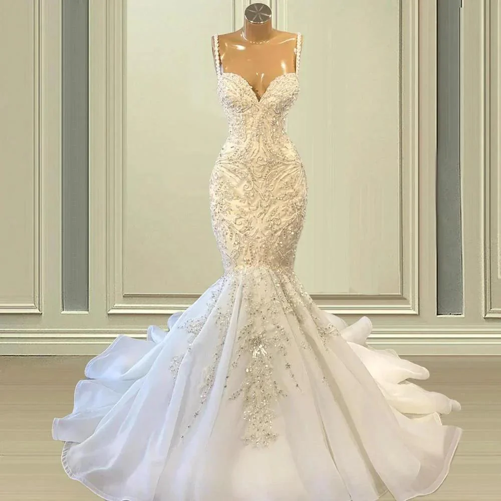 Elegant Sleeveless Sweetheart Lace Mermaid Wedding Dress - Image 2