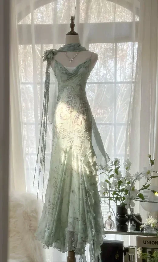 Elegant Spaghetti Straps Chiffon Beaded Evening Dress Mermaid Prom Dress Y8363