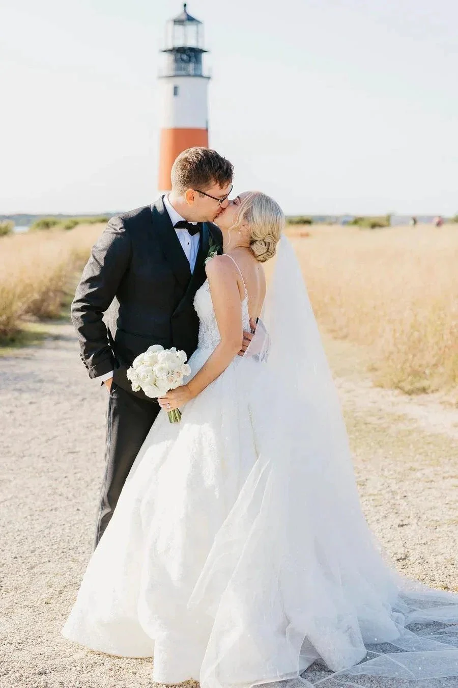Elegant White A-line V-neck Backless Wedding Dress With Lace - Image 2