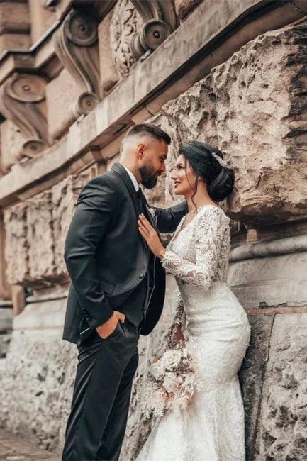 Elegant White Floral Lace Mermaid Spring Wedding Dress Long Sleeves V-Neck Slim Bridal Dresses - Image 2