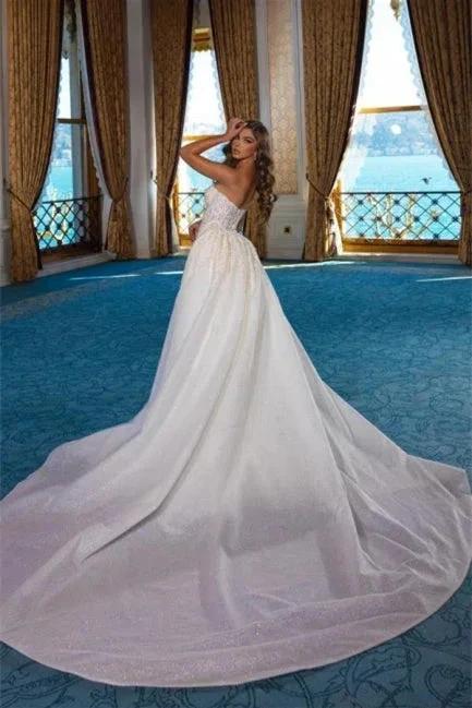 Elegant White Long A-Line Sleeveless Wedding Dresses With Lace - Image 2