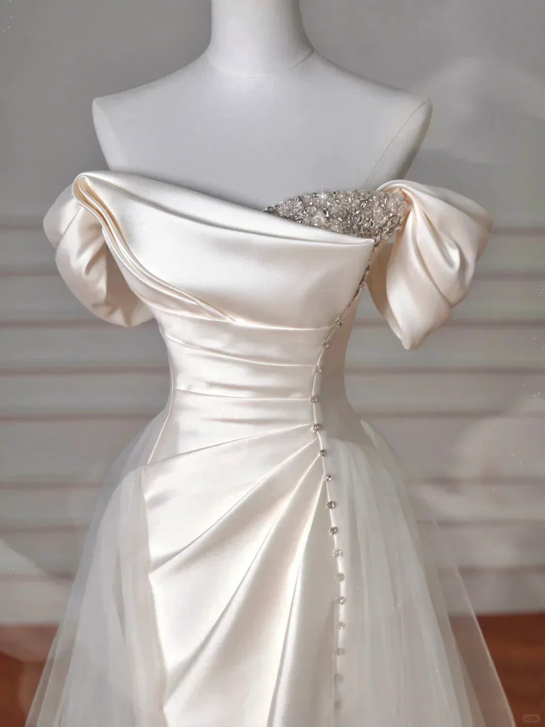 Elegant White off The Shoulder Satin Beaded Mermaid Evening Dress,Formal Prom Dress Wedding Dress Y8617 - Image 3