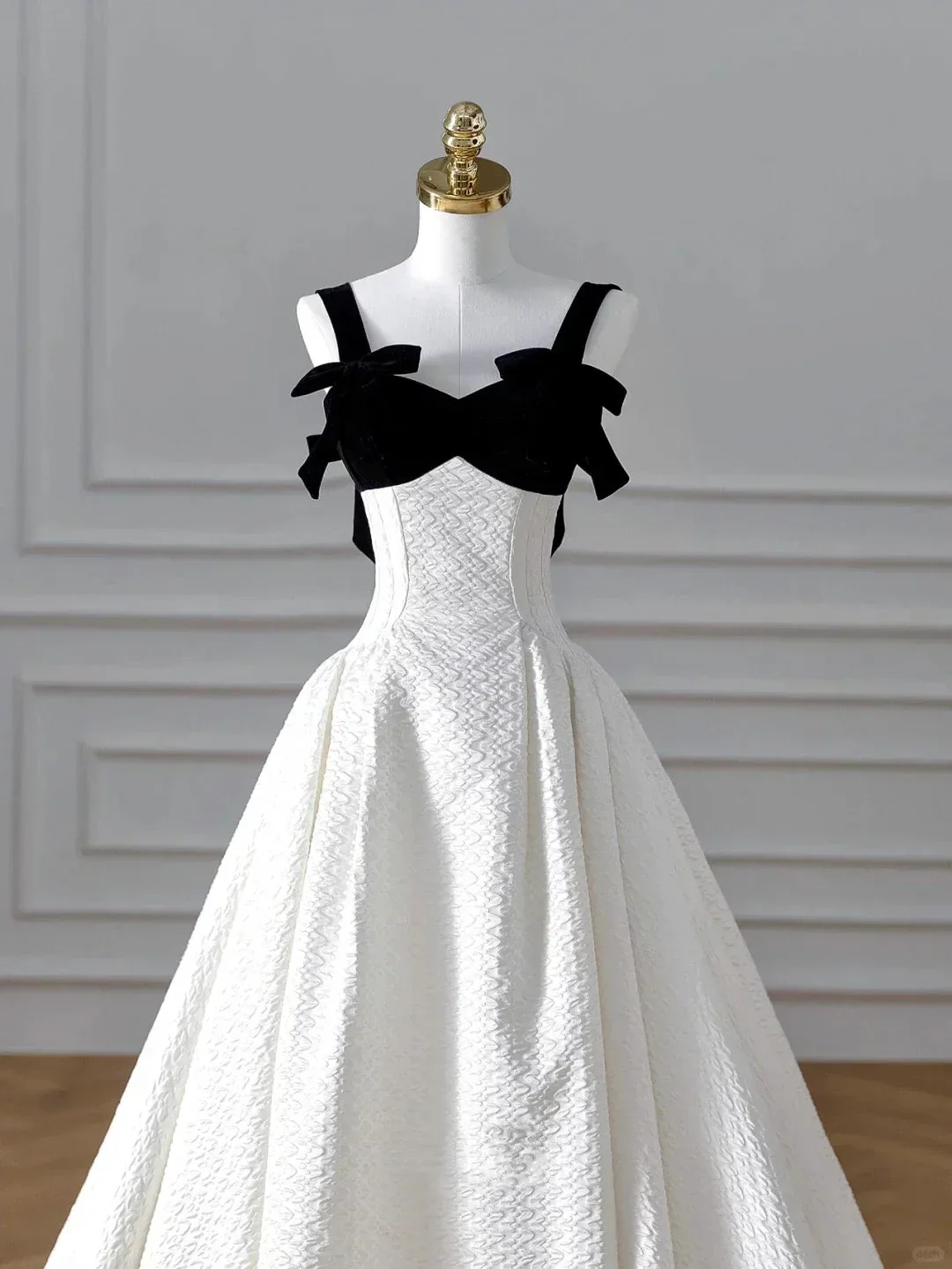 Elegant White Satin A Line Long Prom Dress Evening Dress,Formal Wedding Dress Y8611 - Image 2