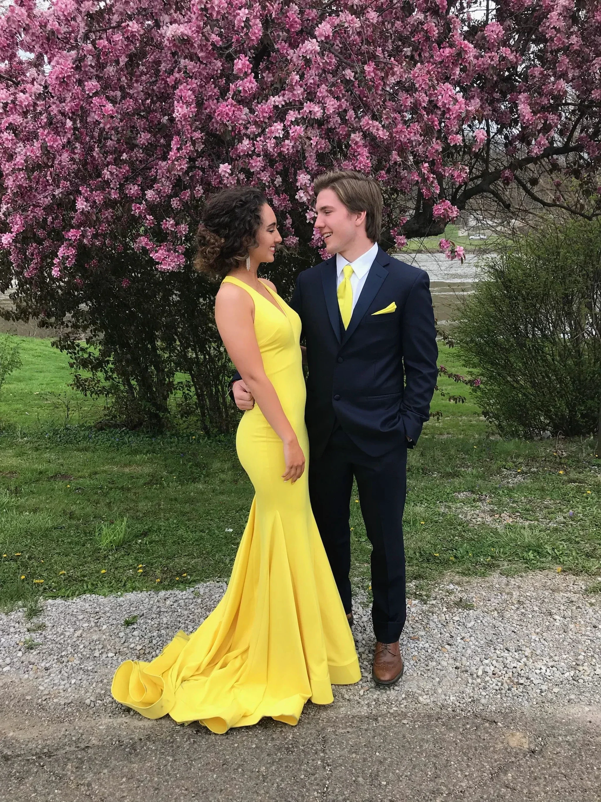 Elegant Yellow Mermaid Prom Dress Yellow Evening Dress Y5707 - Image 2