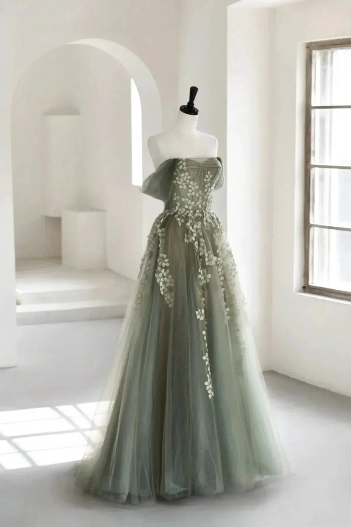 Eosinia | Gray Green Off The Shoulder Tulle Prom Dress With Appliques - Image 3