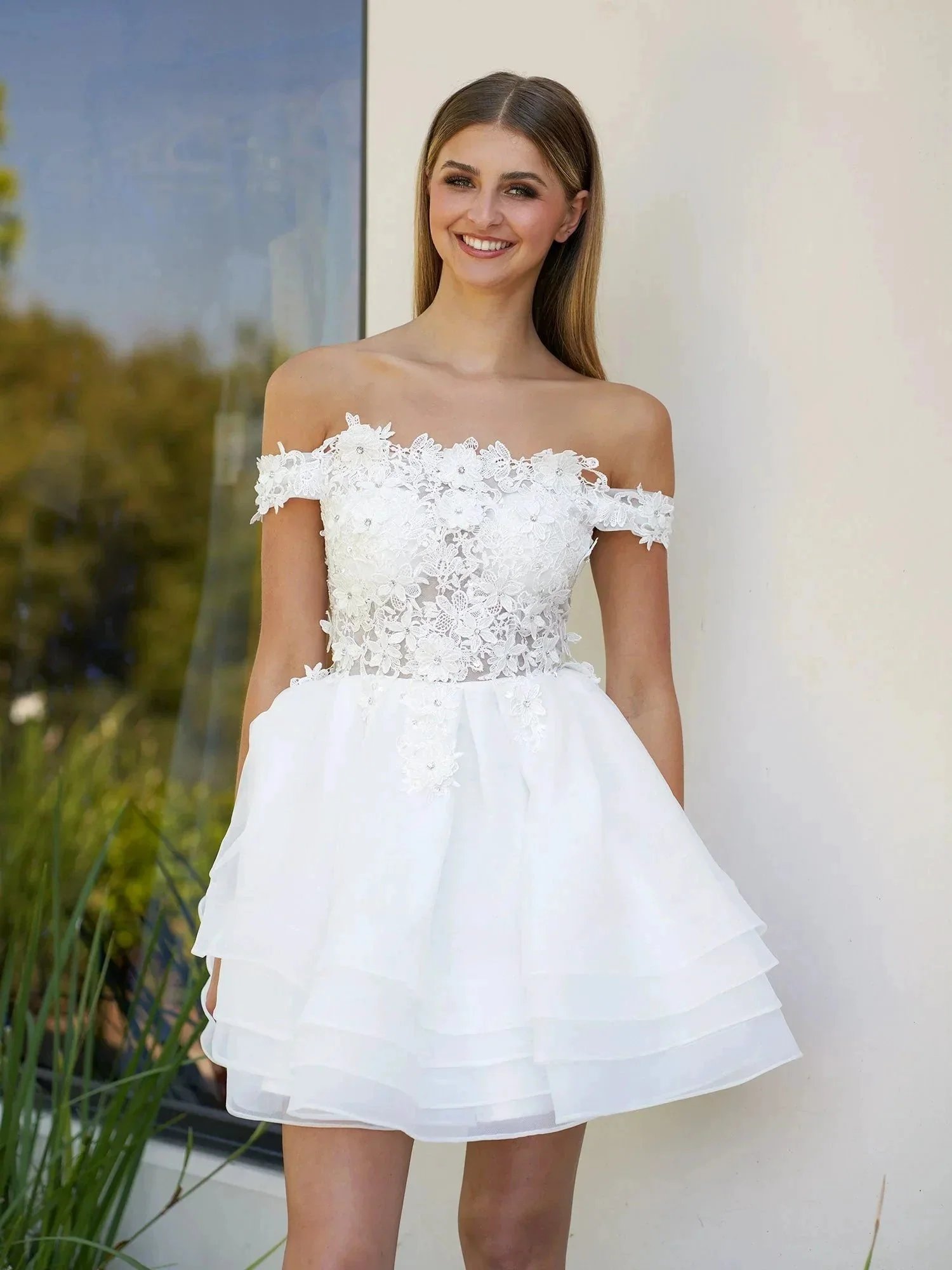 A-Line Lace Organza Appliqued Off-the Shoulder Prom Dress - Image 8