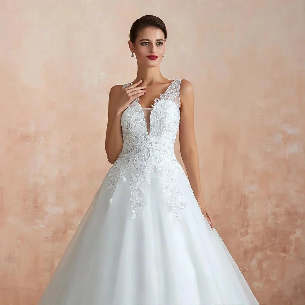 Exquisite Long A-line Appliques Lace Tulle Wedding Dress - Image 7