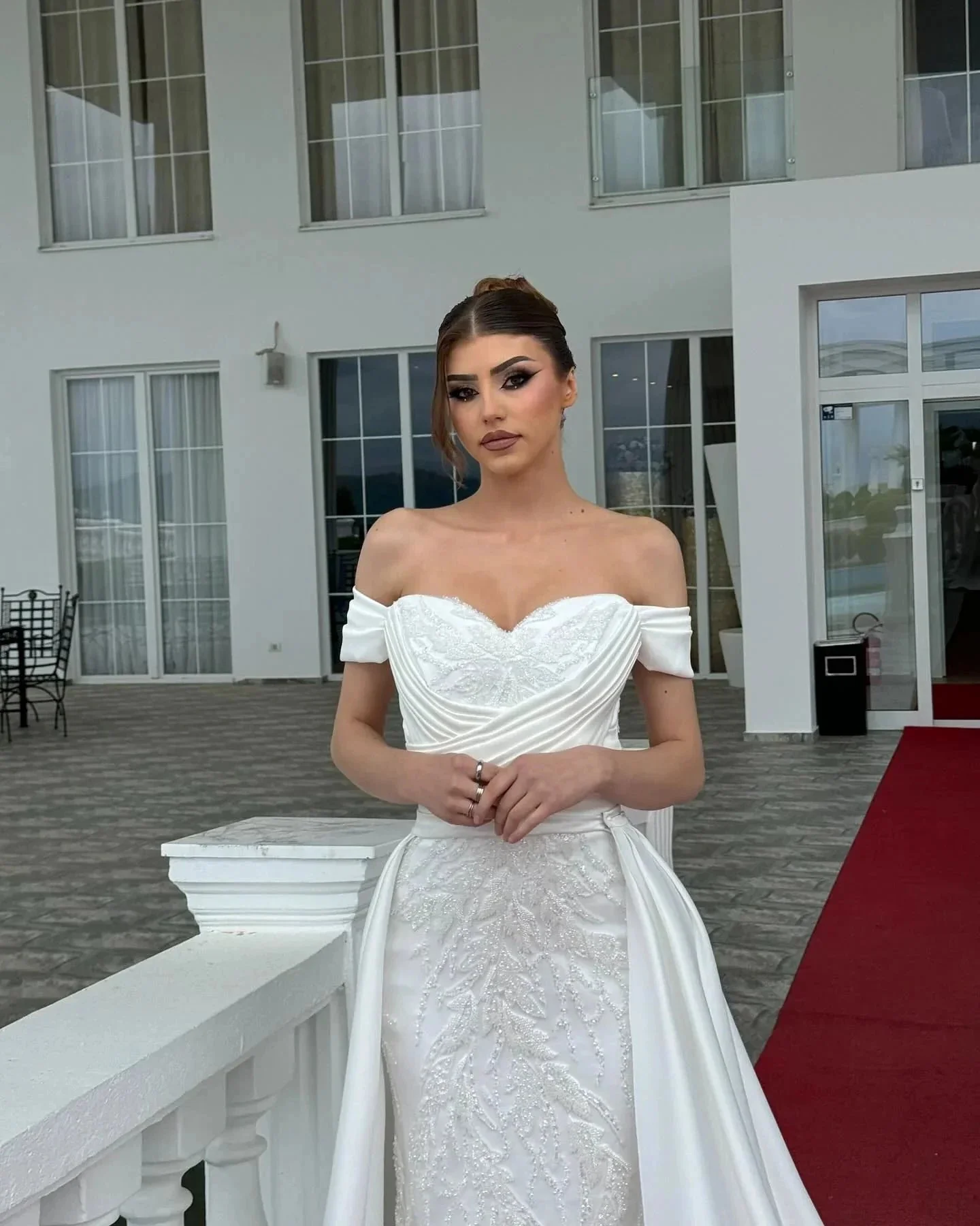 Fabulous A-Line Off-The-Shoulder Sleeveless Appliques Lace White Wedding Dresses - Image 2
