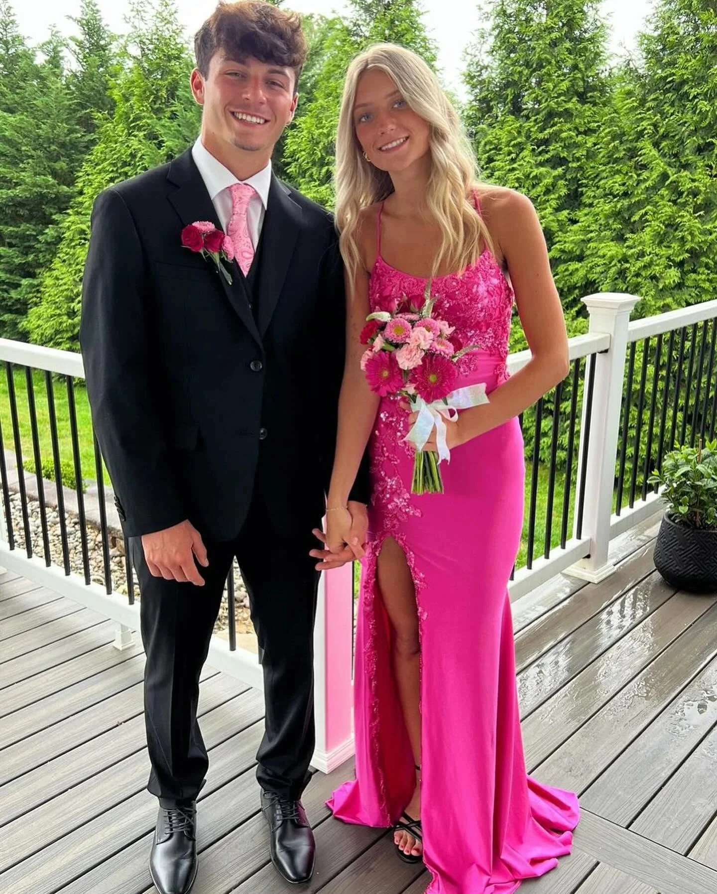 Fabulous Column Satin Spaghetti Straps Sleeveless Pink Prom Dresses With Appliques Split Front - Image 2