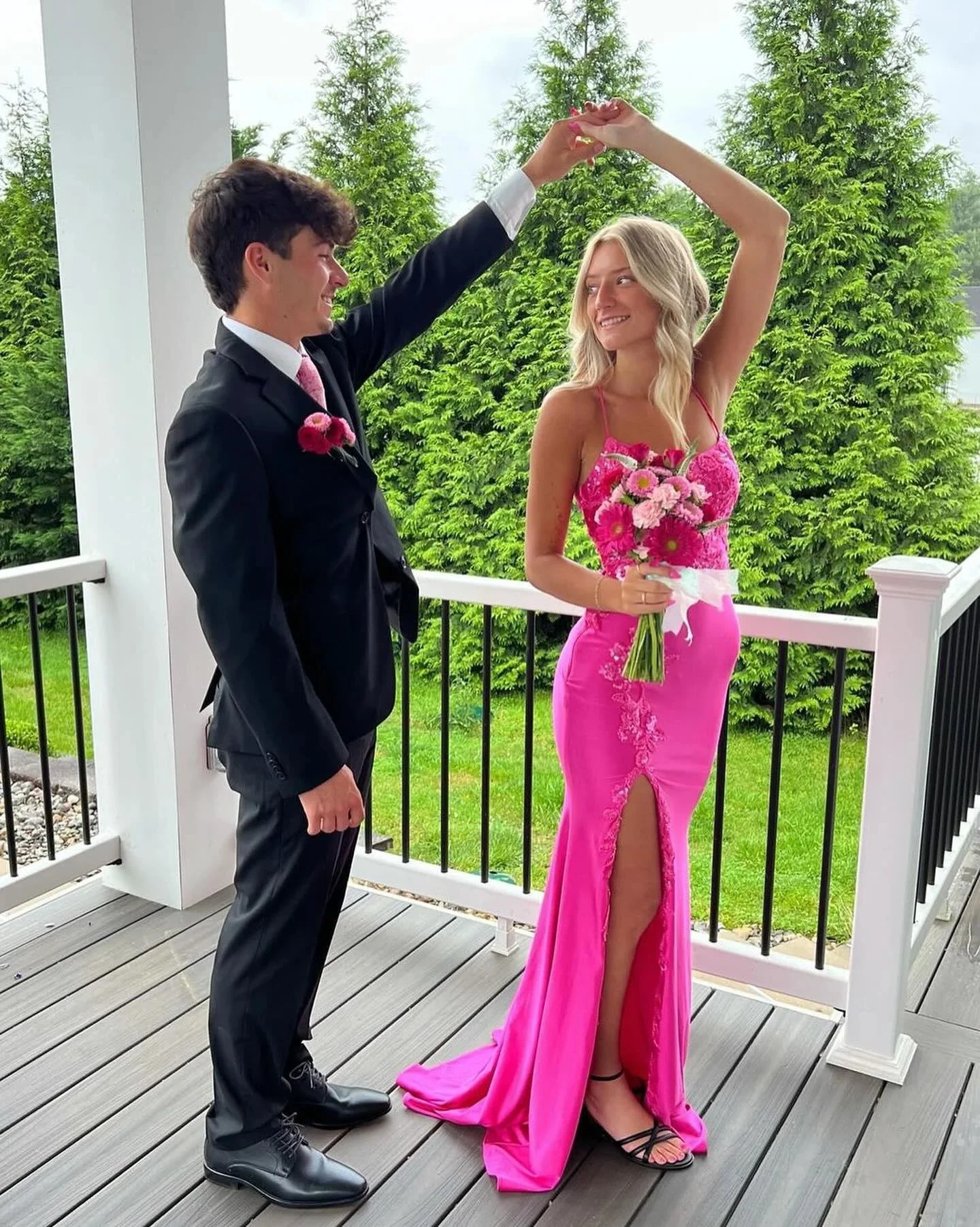 Fabulous Column Satin Spaghetti Straps Sleeveless Pink Prom Dresses With Appliques Split Front - Image 4