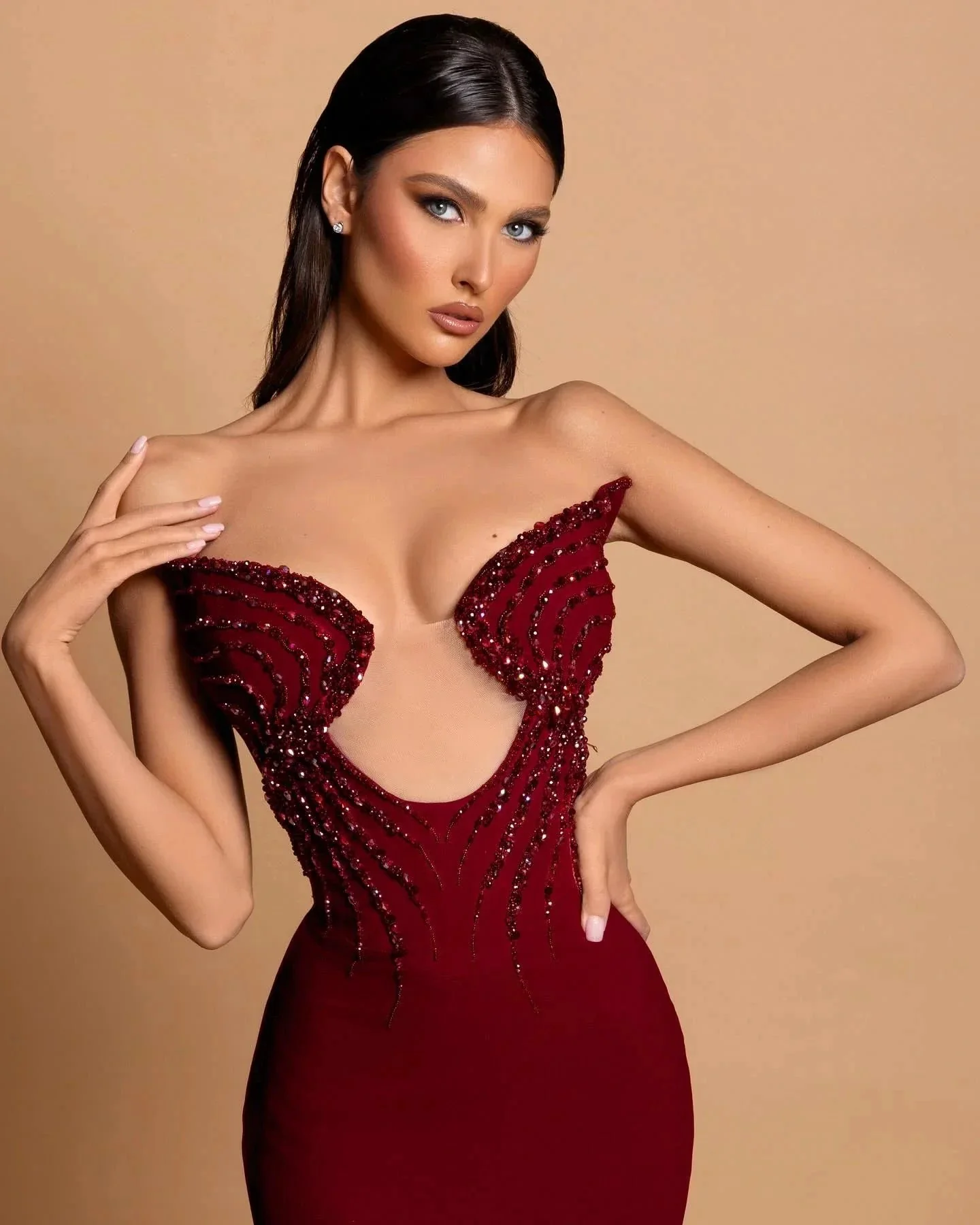 Fabulous Column Strapless Sleeveless Rhinestone Satin Burgundy Prom Dresses - Image 3