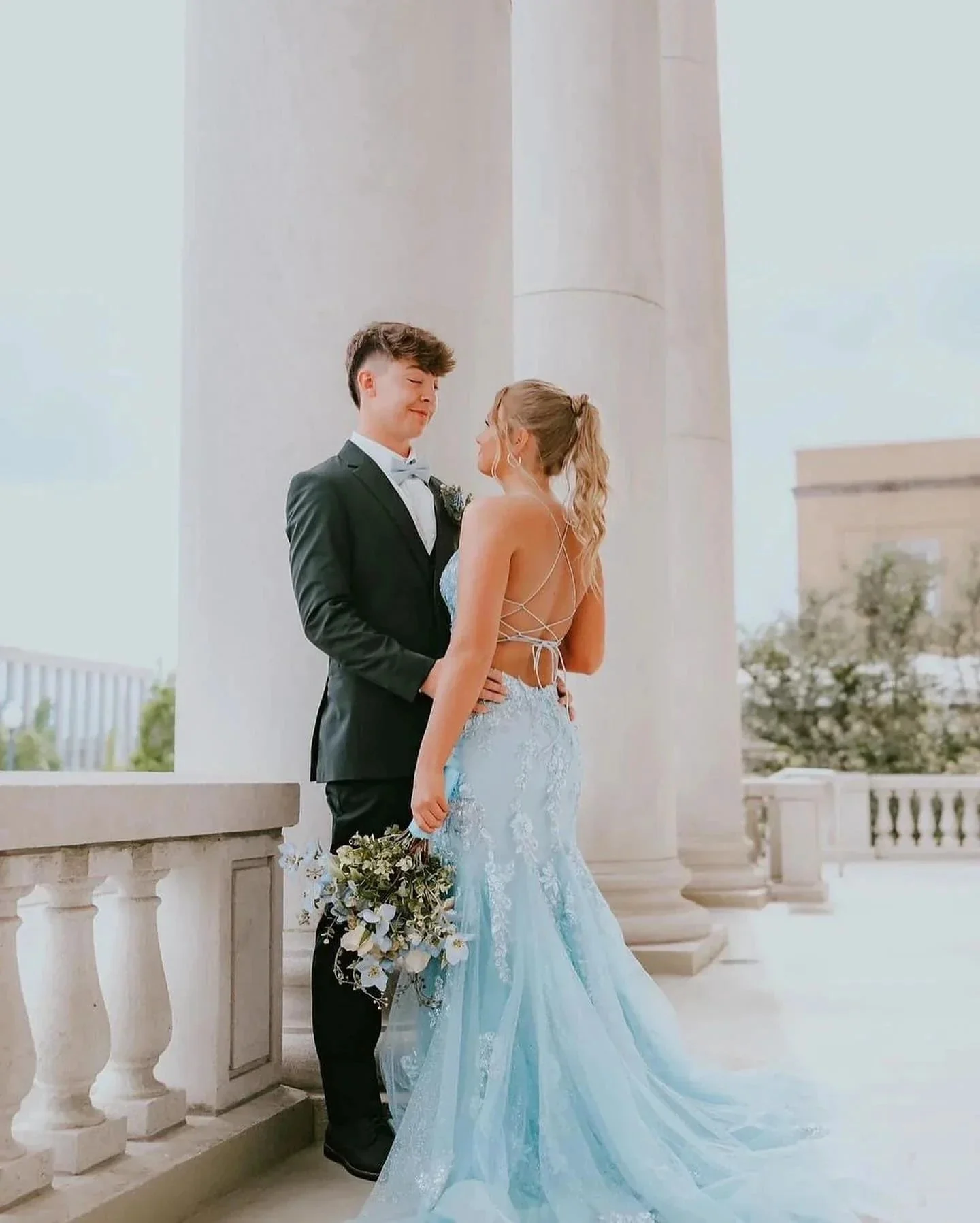 Fabulous Column Tulle Spaghetti Straps Sleeveless Long Prom Dress With Appliques - Image 5