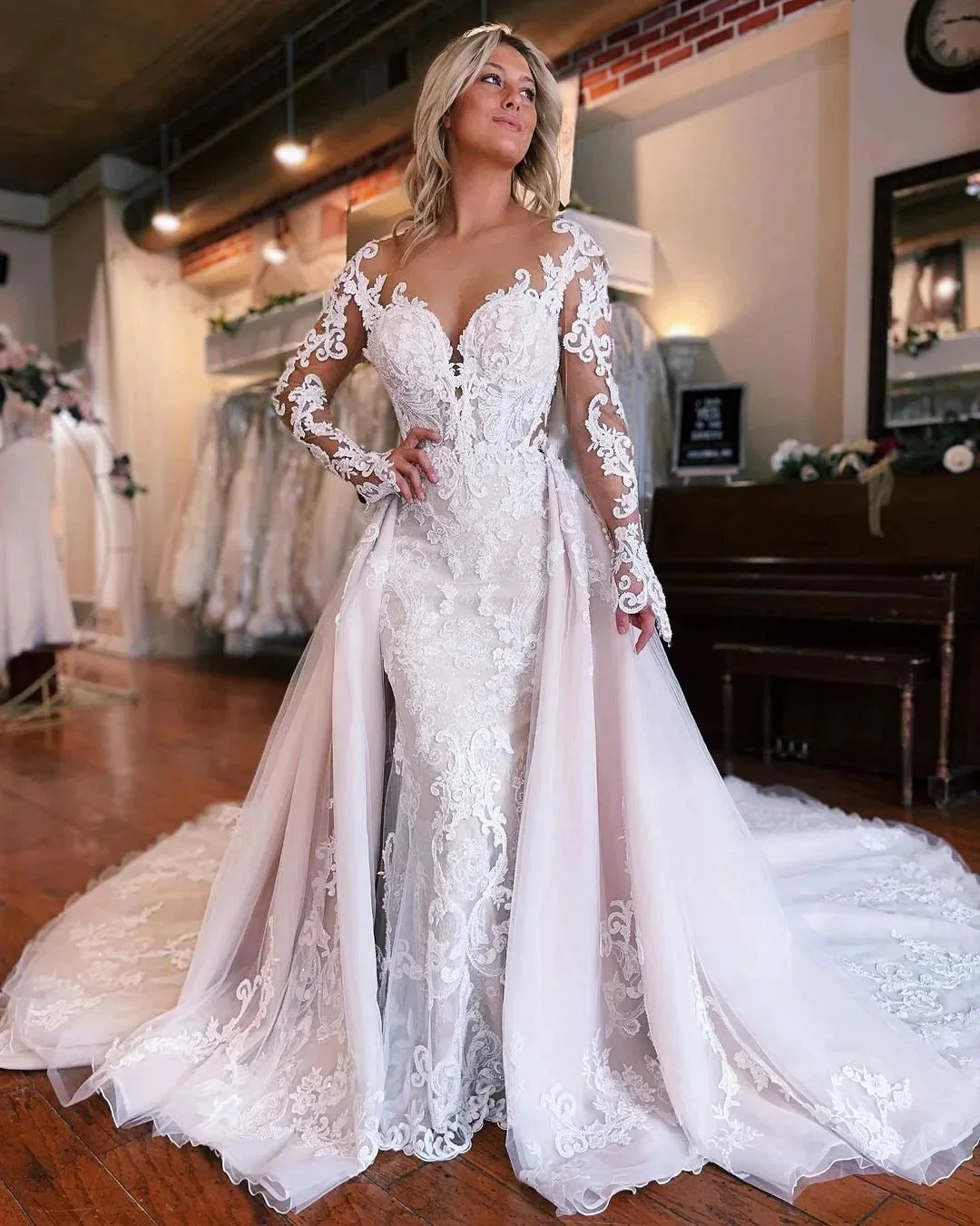 Fabulous Long Mermaid Backless V-neck Lace Wedding Dress With Detachable Train - Image 5