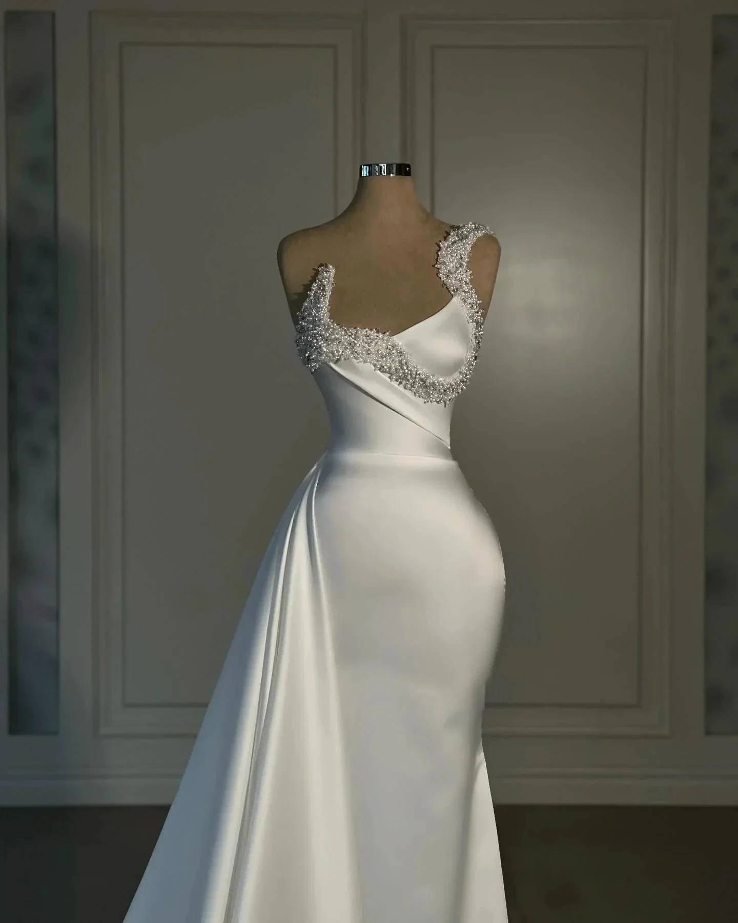 Fabulous Mermaid Satin One Shoulder Sleeveless White Wedding Dresses With Rhinestone - Image 2