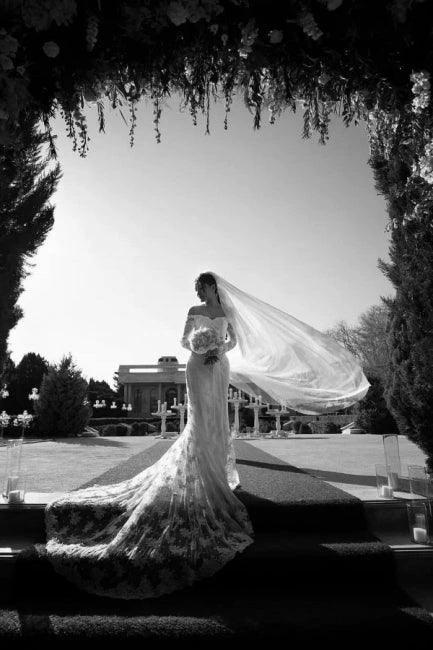 Fabulous Off-the-shoulder Long-Sleeve Mermaid Floor-Length Lace Wedding Dresses with Chapel Train - Image 7