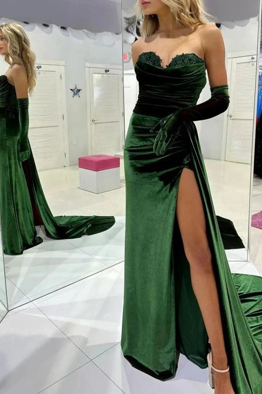 Finnegan | Emerald Sweetheart Long Prom Dress with Attached Train - Image 3