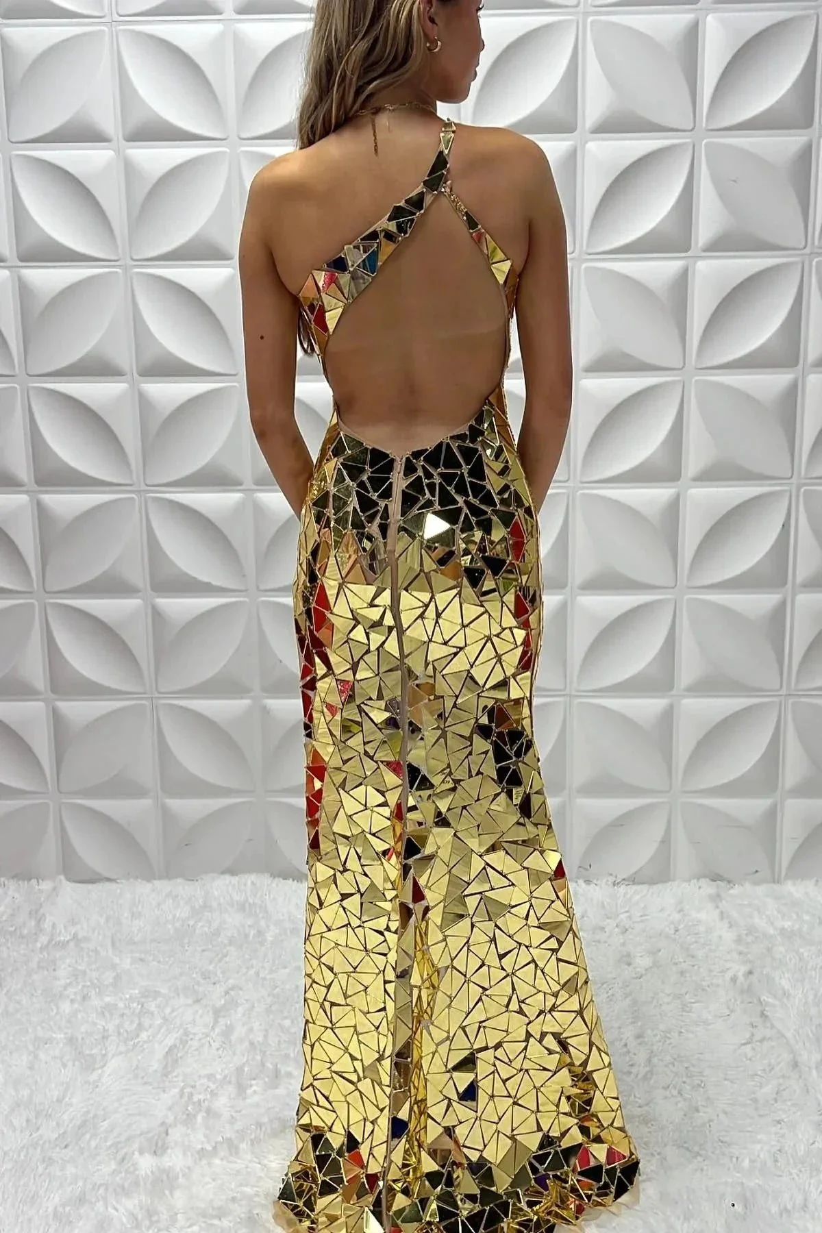 Flovencia | Gold Cut Glass Mirror One-Shoulder Long Prom Dress with Tassels - Image 2