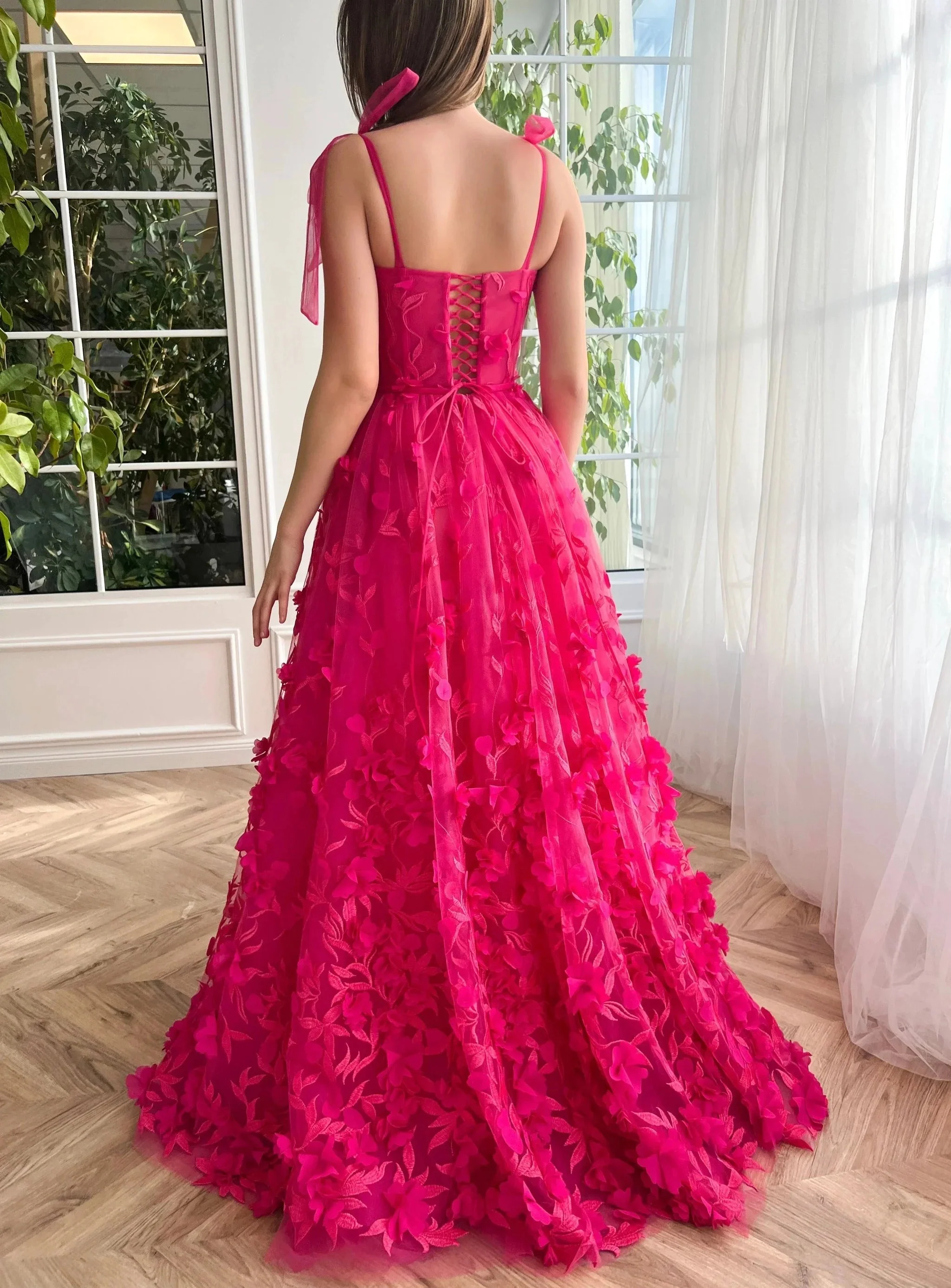 Kayleigh | Fuchsia Elegant A-line 3D Flower Lace Prom Dress With Slit - Image 4