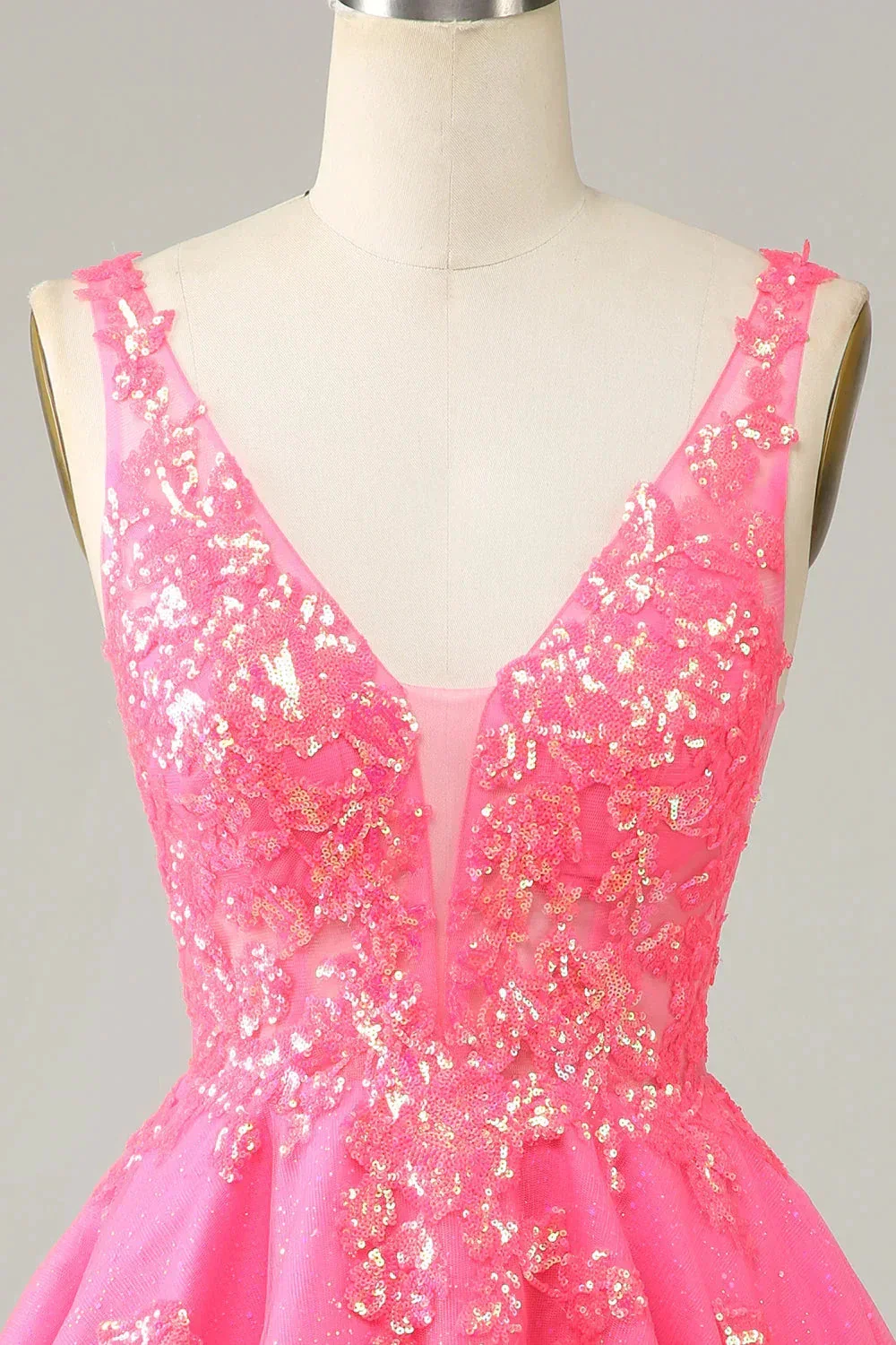 Fuchsia Sequined V Neck Backless Short Homecoming Dress Y4093 - Image 4