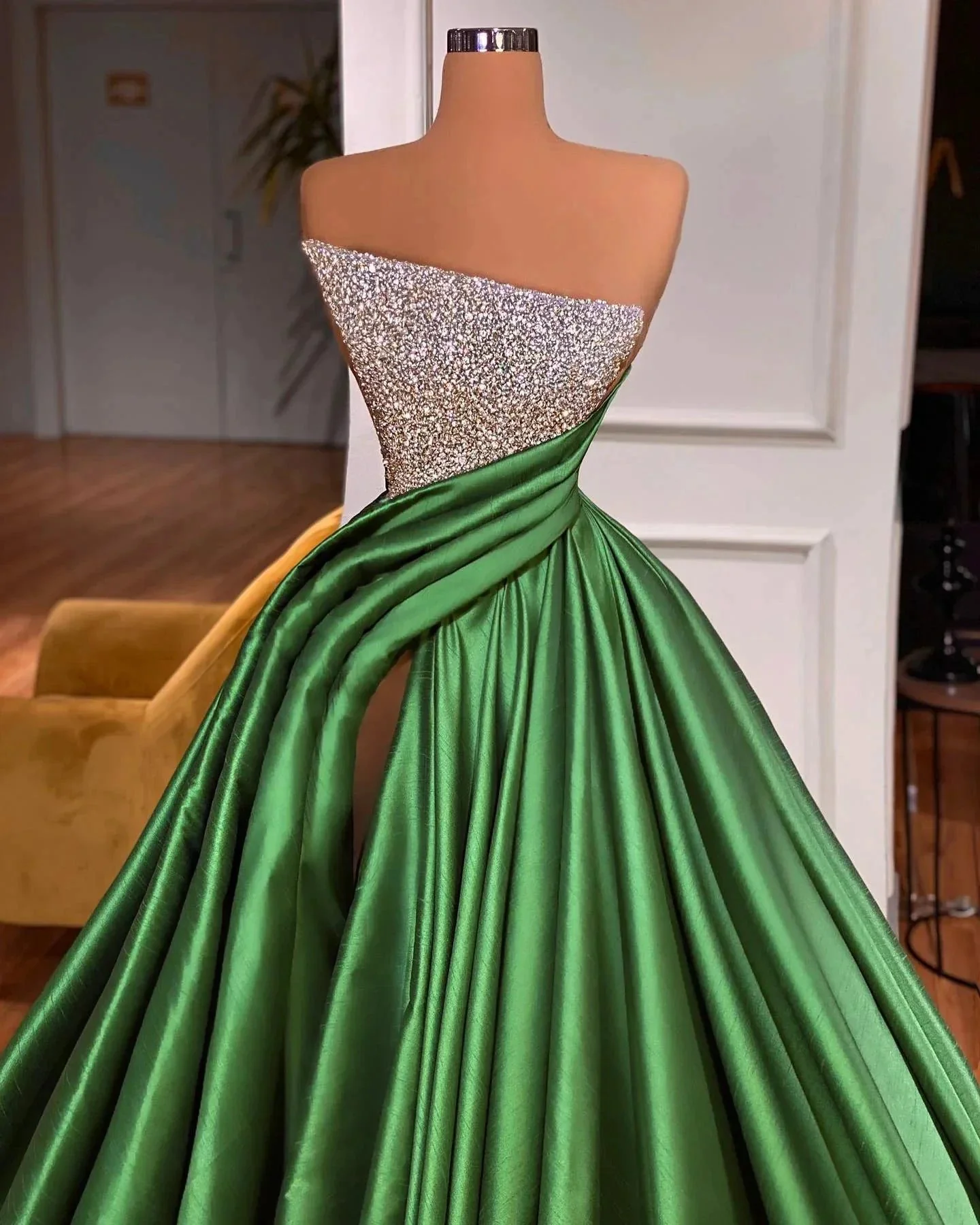 Glamorous Long A-line Strapless Split Front Sleeveless Prom Dress - Image 2