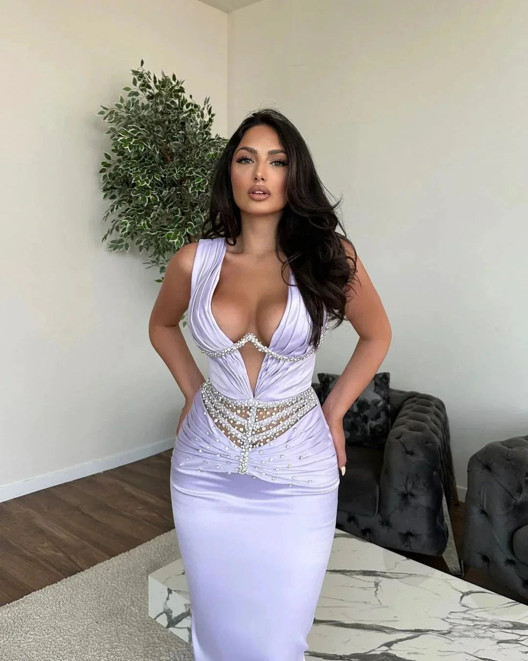 Glamorous Long Mermaid V-neck Rhinestones Sleeveless Prom Dress - Image 4