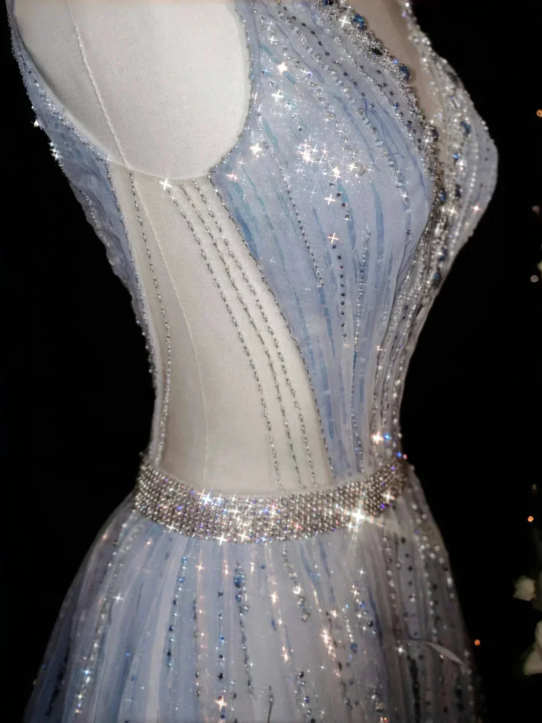 Glamorous V Neck Tulle Beaded Feathers A Line Prom Dress Evening Dress Y8682 - Image 5