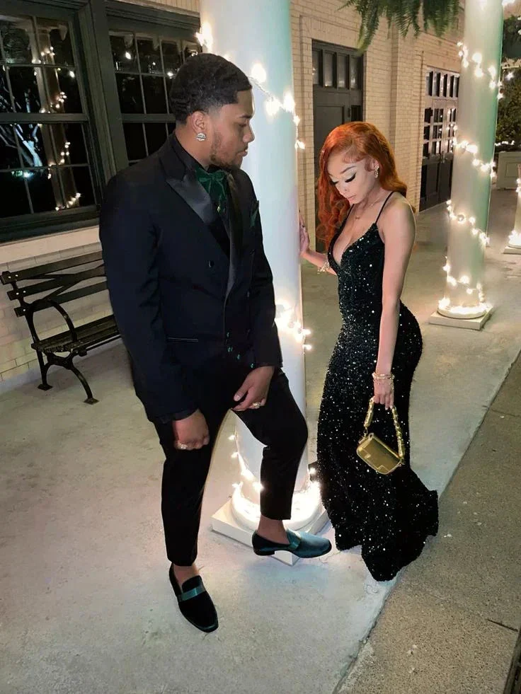 Glitter Forest Green Sequins V Neck Evening Dress Y6488 - Image 2