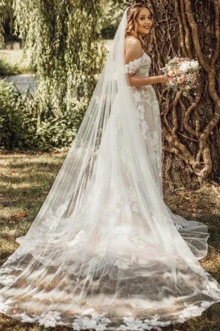 Gorgeous A-Line Lace Off-The-Shoulder Sleeveless White Wedding Dresses With Ruffles - Image 2