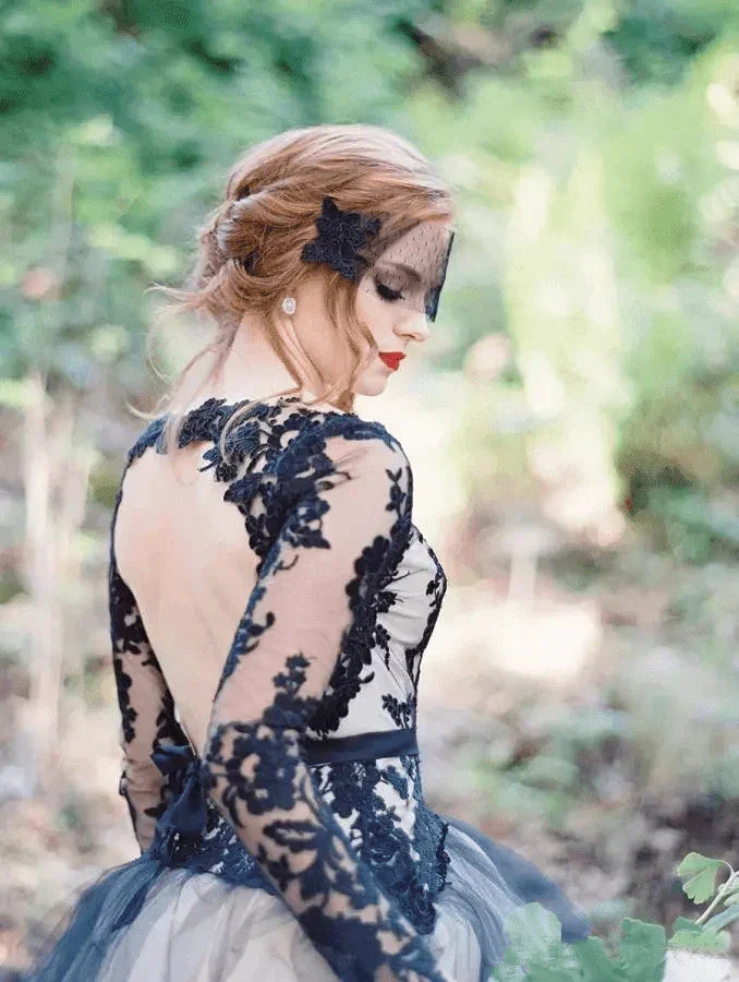 Gorgeous A-line V neck Long Sleeve Black Lace Wedding Dress Bridal Gown  WD485 - Image 4