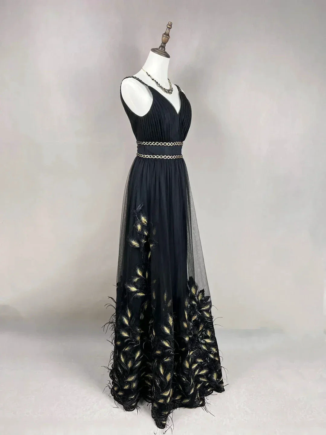 Gorgeous Black Tulle Gold Silk Feathers A Line Prom Dress Formal Evening Dress Y8652 - Image 4