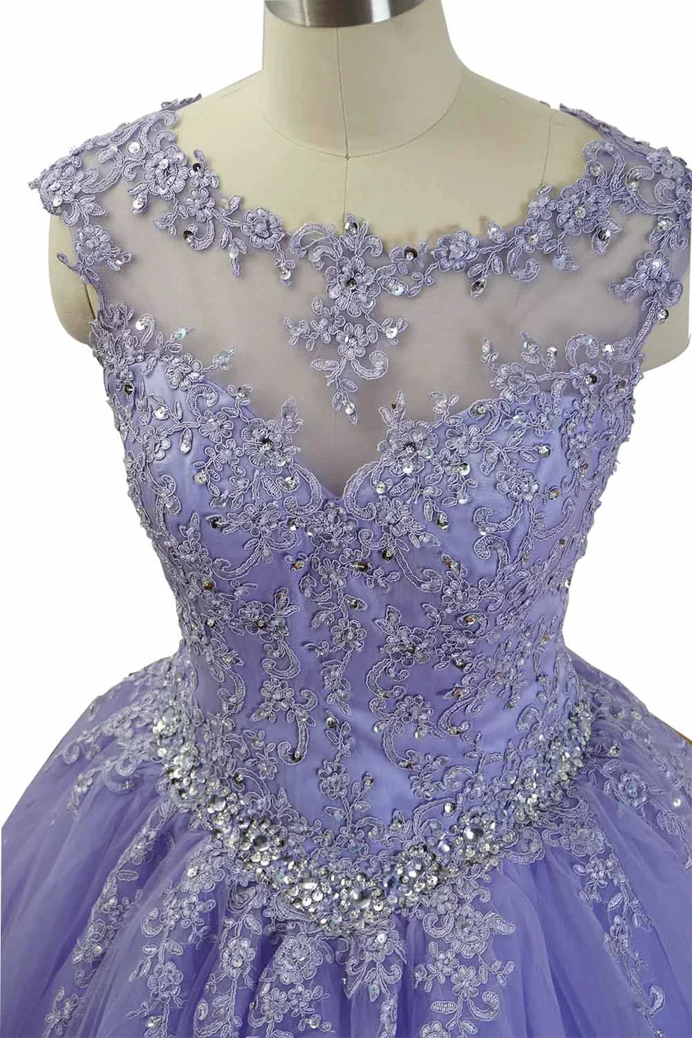 Gorgeous Cap Sleeves Lavender Ball Gown Quinceanera Dresses Lace Appliqued Sweet 16 Dress Y7341 - Image 2