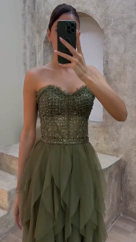 Gorgeous Green Tulle Beaded Long A Line Evening Dress Strapless Prom Dress Y8197 - Image 2