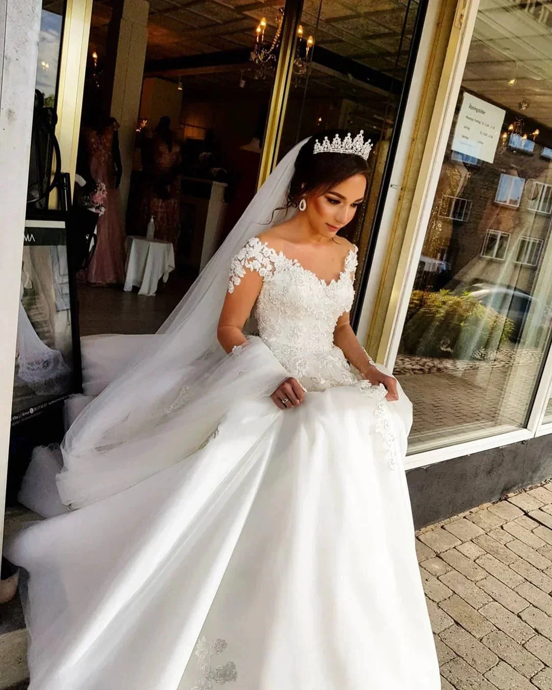 Gorgeous Long A-line Off-the-shoulder Wedding Dresses with Sleeves - Image 4