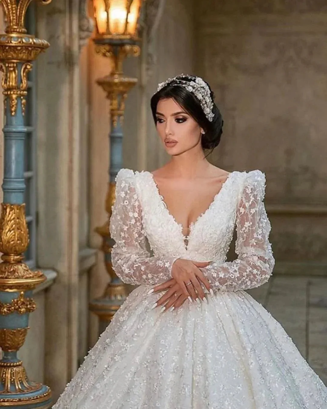 Gorgeous Long A-Line V-neck Appliques Lace Wedding Dress with Sleeves - Image 3